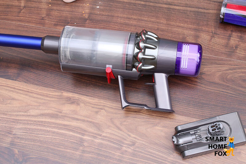 Replacing the battery in the new Dyson V11